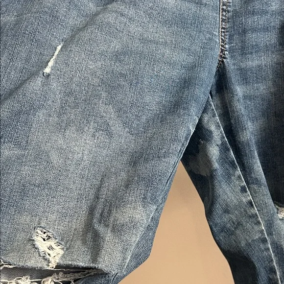 Celebrity Pink, Womans Size XL Distressed Blue Denim Overalls - Picture 8 of 14